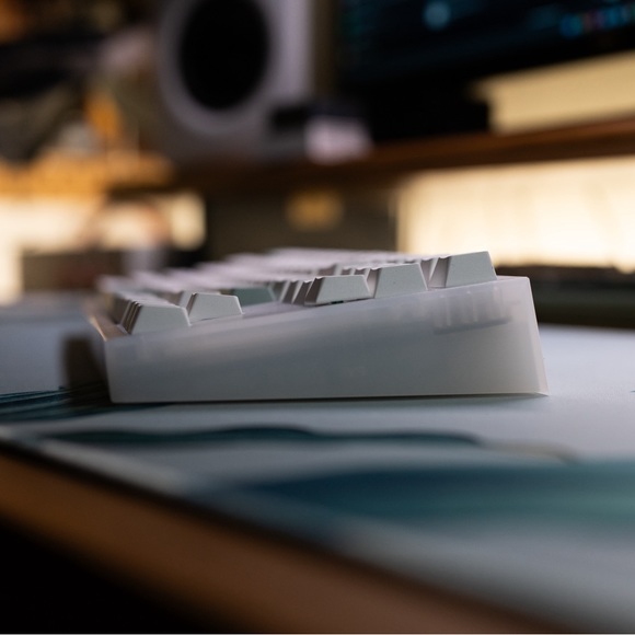 Built TKL Custom Keyboard - Picture 2 of 6